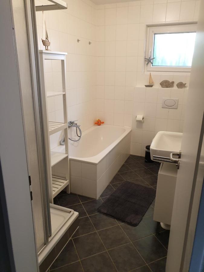 Ferienwohnung Voelker, Wenige Schritte Zum Meer, Wlan, 3 Sz, Kinder Geeignet, Sackgasse, Horumersiel - Nordsee, Erdgeschoss Schillig Εξωτερικό φωτογραφία